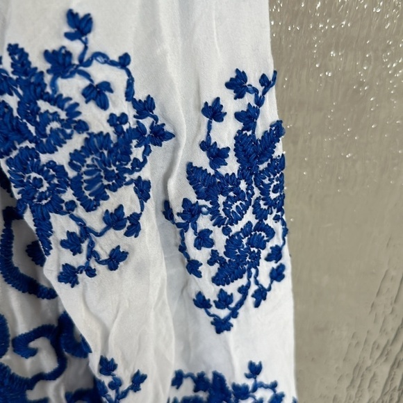 Alcoolique
Donata Dress Italian size 44 or a US 8. - Picture 13 of 14